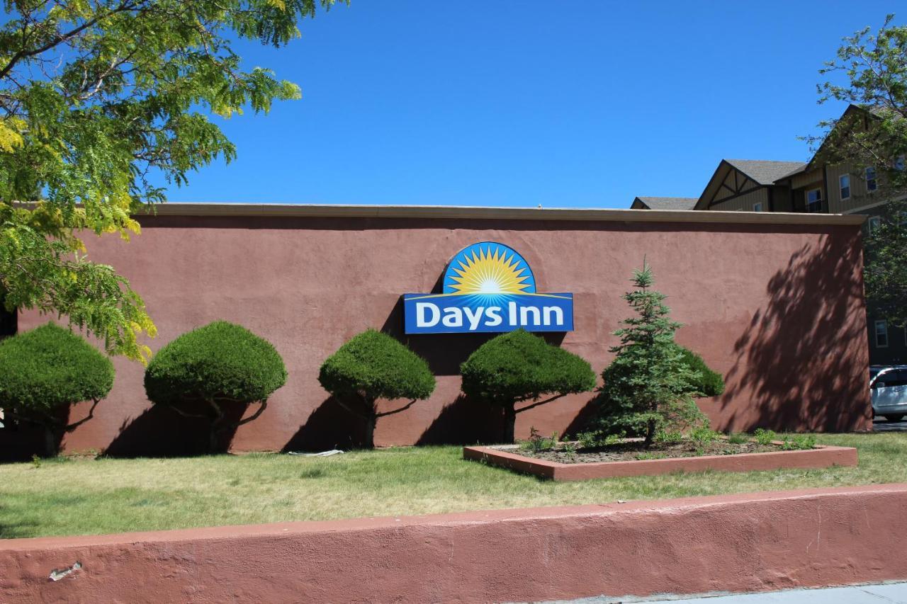 Days Inn By Wyndham Flagstaff Near Downtown/Nau On Route 66 Экстерьер фото