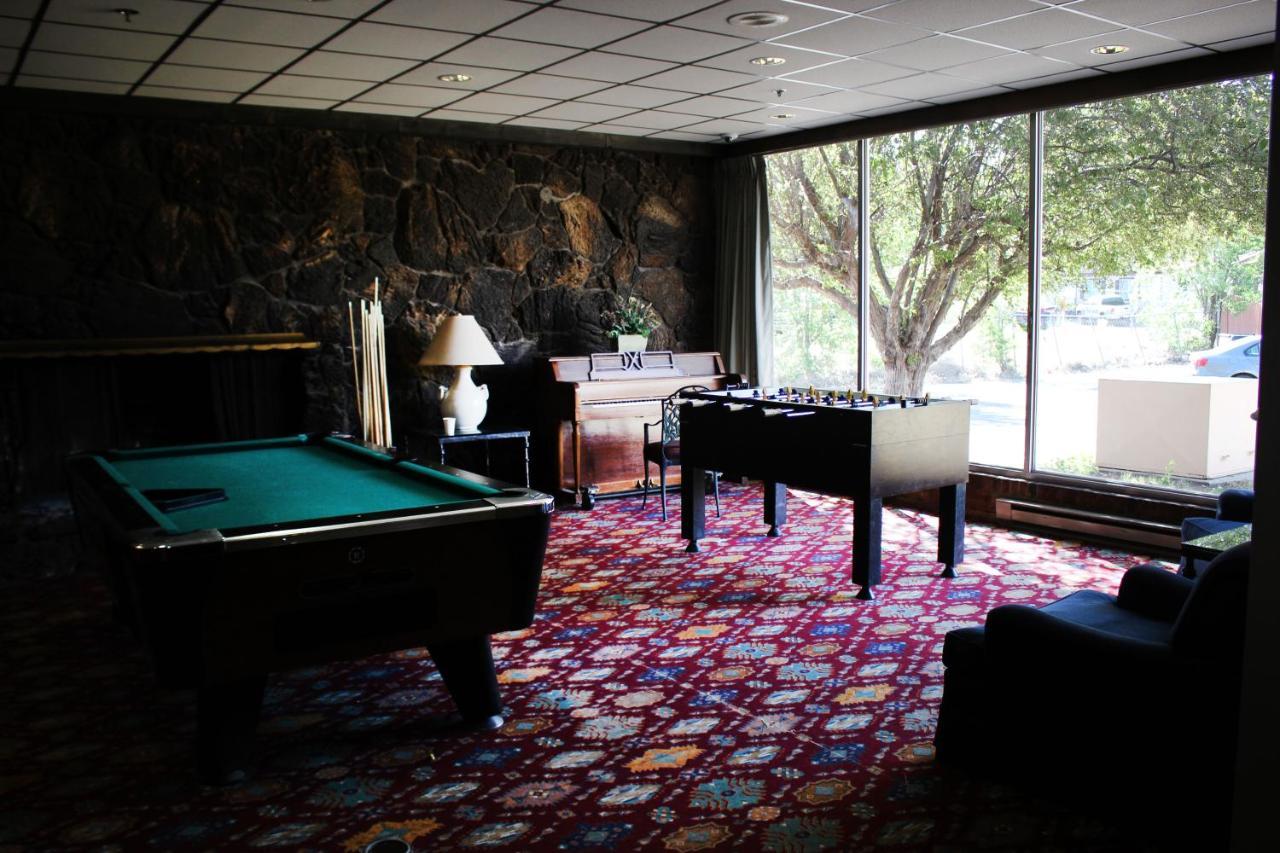 Days Inn By Wyndham Flagstaff Near Downtown/Nau On Route 66 Экстерьер фото